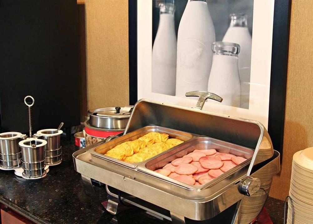 Hampton Inn & Suites Hopkinsville Restaurace fotografie