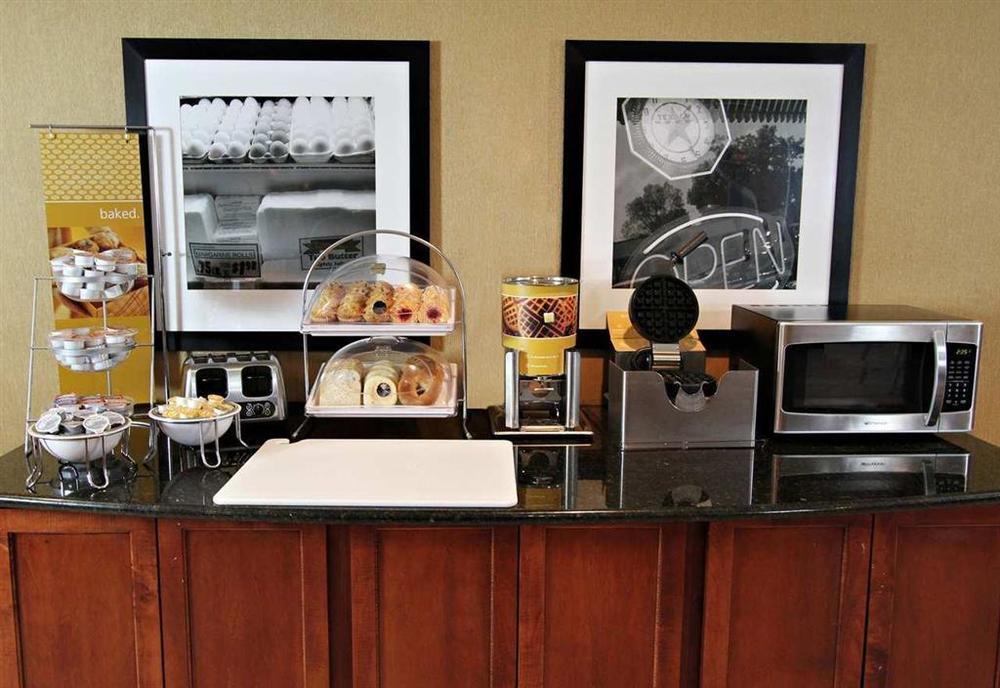 Hampton Inn & Suites Hopkinsville Restaurace fotografie